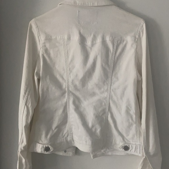 White jean jacket in excellent condition - Picture 3 of 3